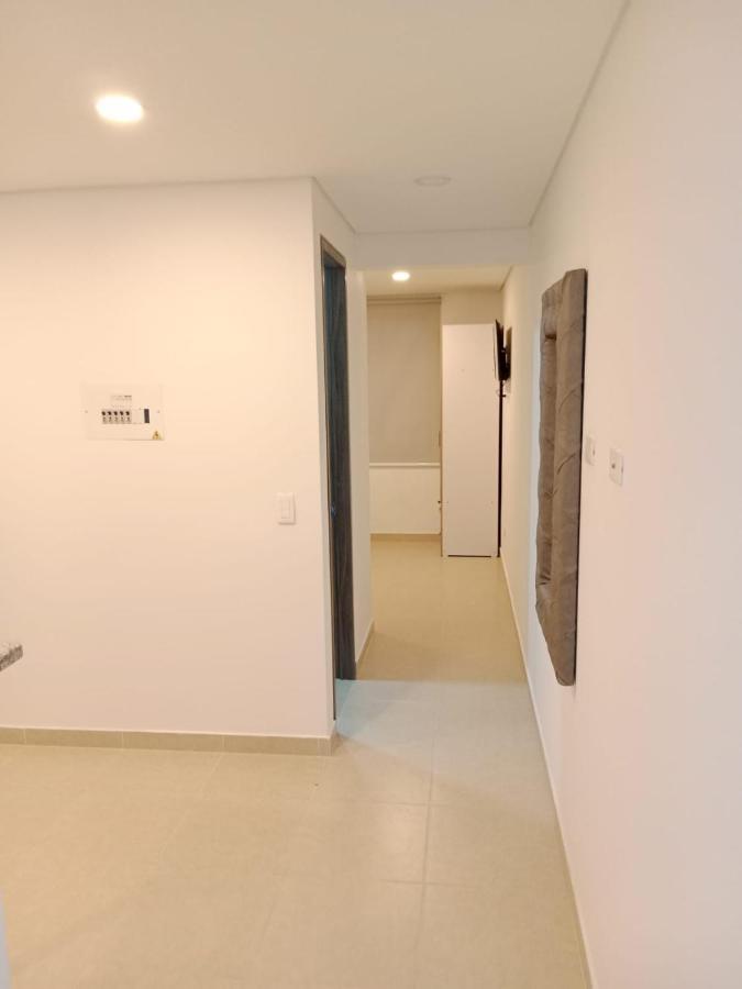 Aparta Suite Plaza Premium Bogota Bagian luar foto